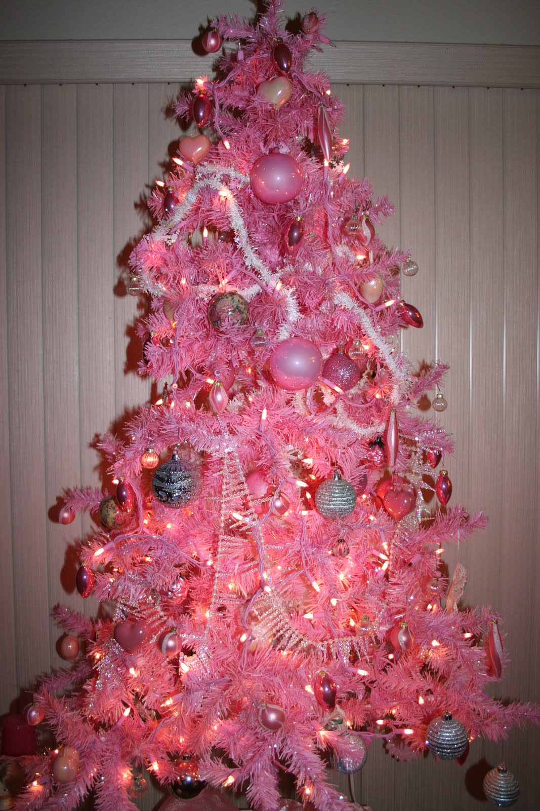 Think Pretty n Pink! Pink Christmas Tree with Pink Lights