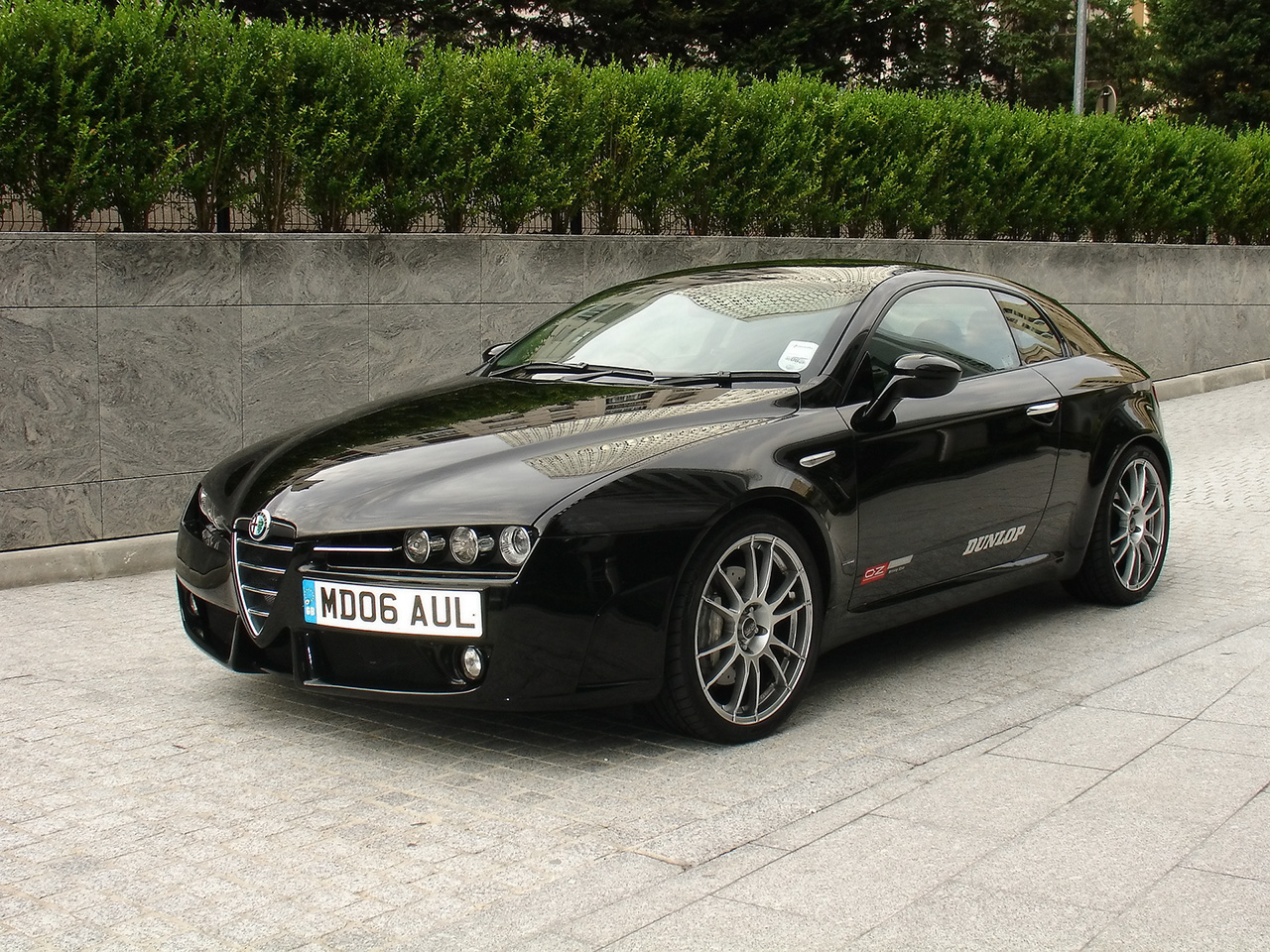 [2007-Autodelta-Alfa-Romeo-Brera-J5-3-2-C-Front-And-Side-1280x960.jpg]