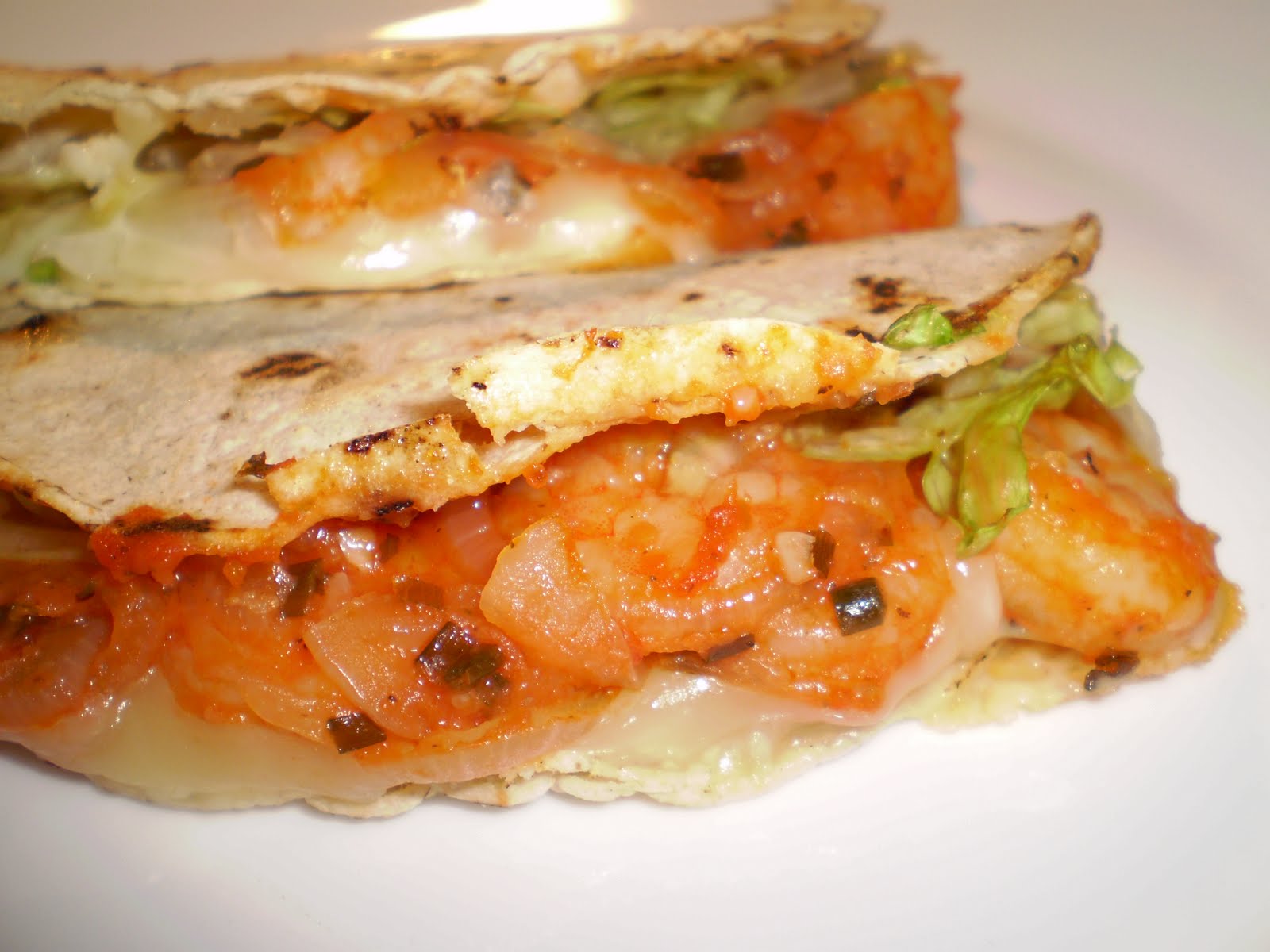 Sazón del corazón Quesadillas de camarón