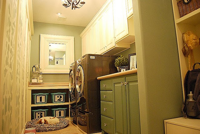 Someday Crafts: Lovely Laundry Rooms