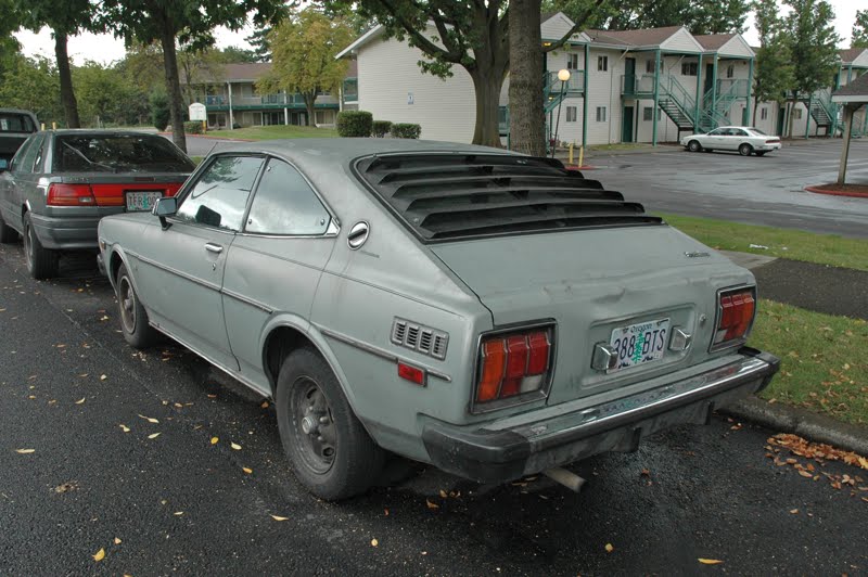 OLD PARKED CARS.: Revisited: 1977 Toyota Corolla SR5 Sport Coupe.