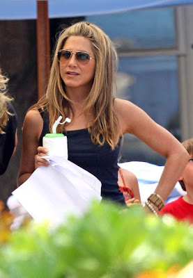 jennifer aniston pictures: Hot Jennifer Aniston
