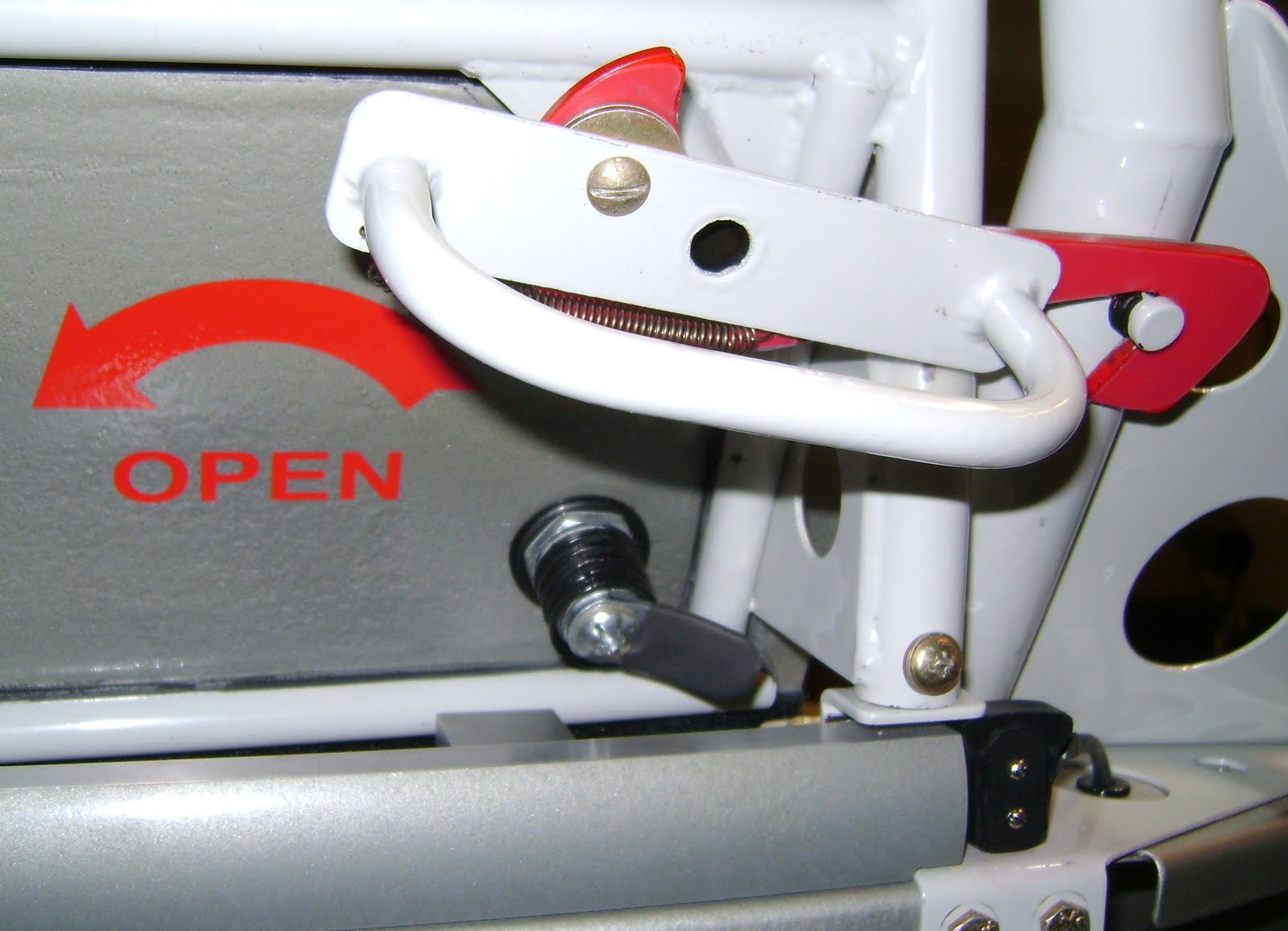 to JT's RV8 Aircraft Factory! Canopy Latch