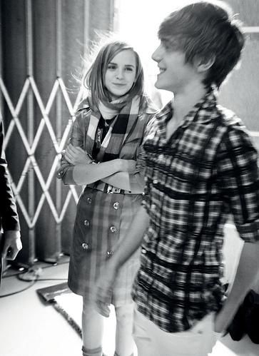 emma watson burberry photoshoot. They did a Burberry project