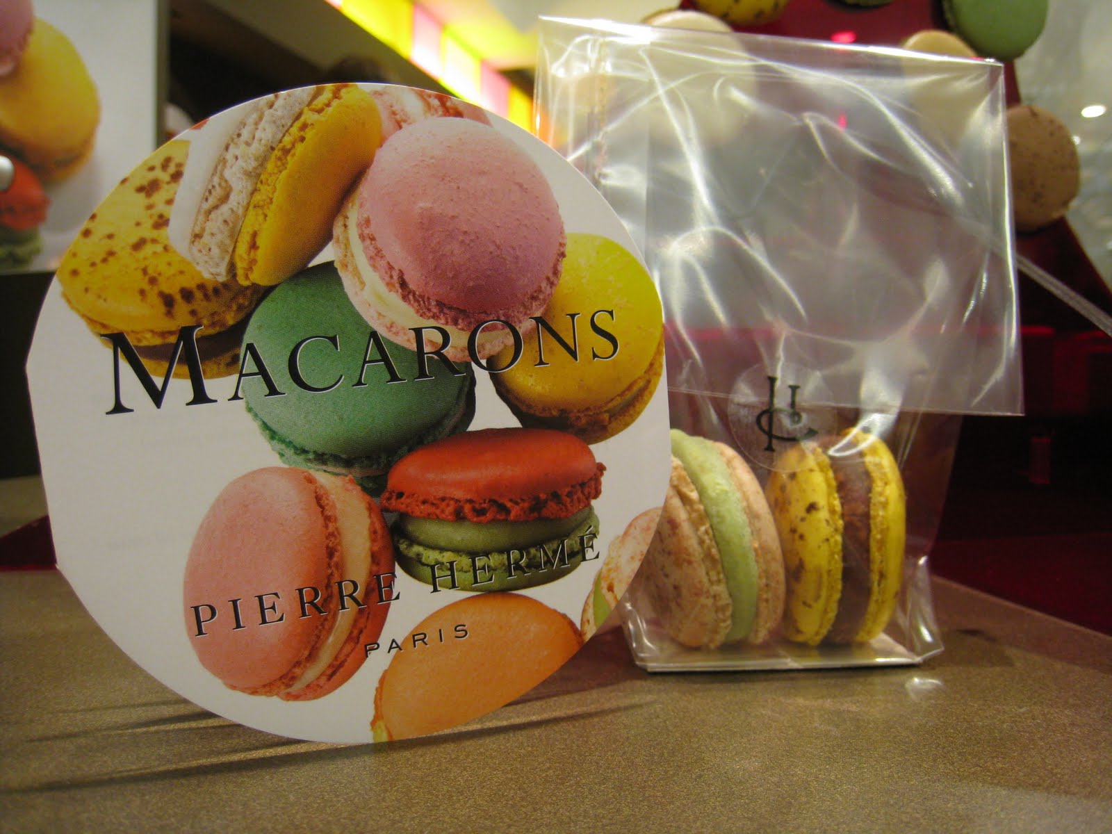 Delicious Delicious Delicious Pierre Hermé Macarons