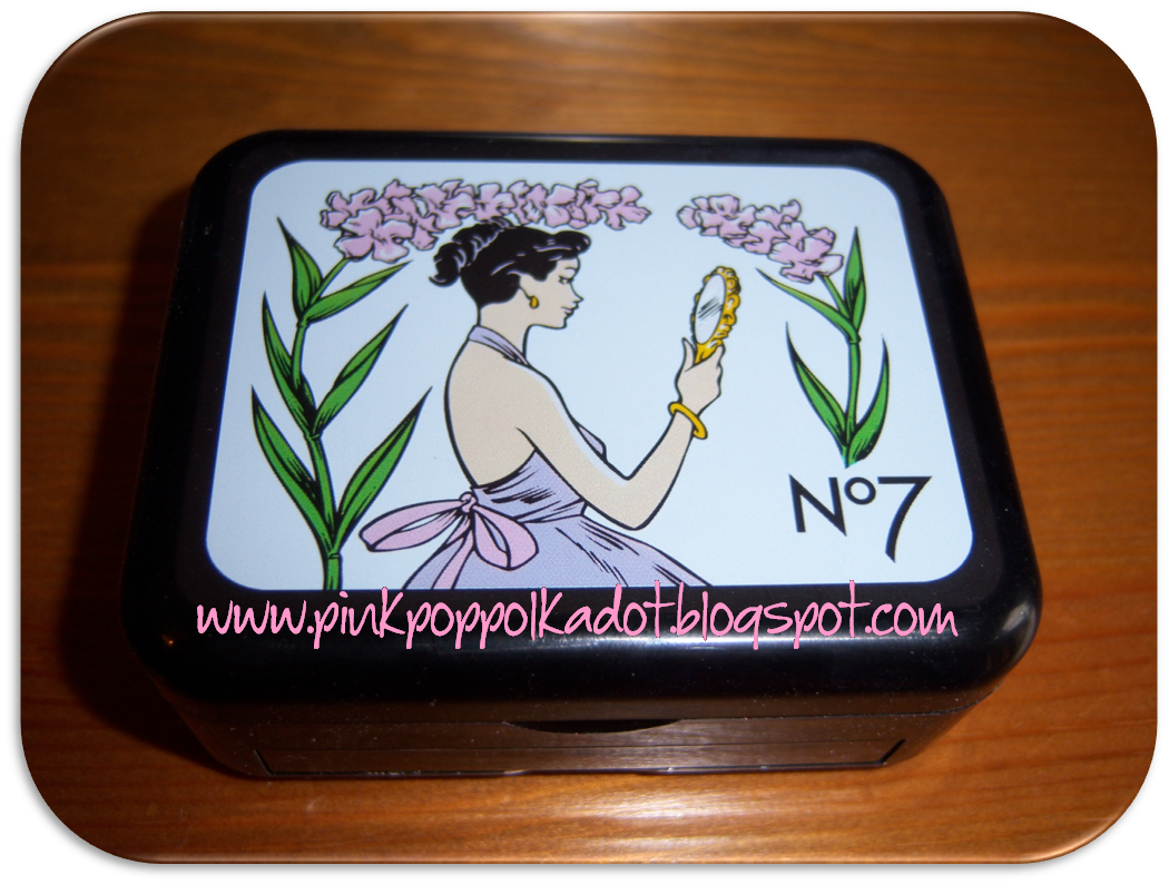 Kimtopia Review No 7 Limited Edition Powder Highlighter