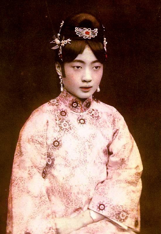 tea at trianon the last empress of china