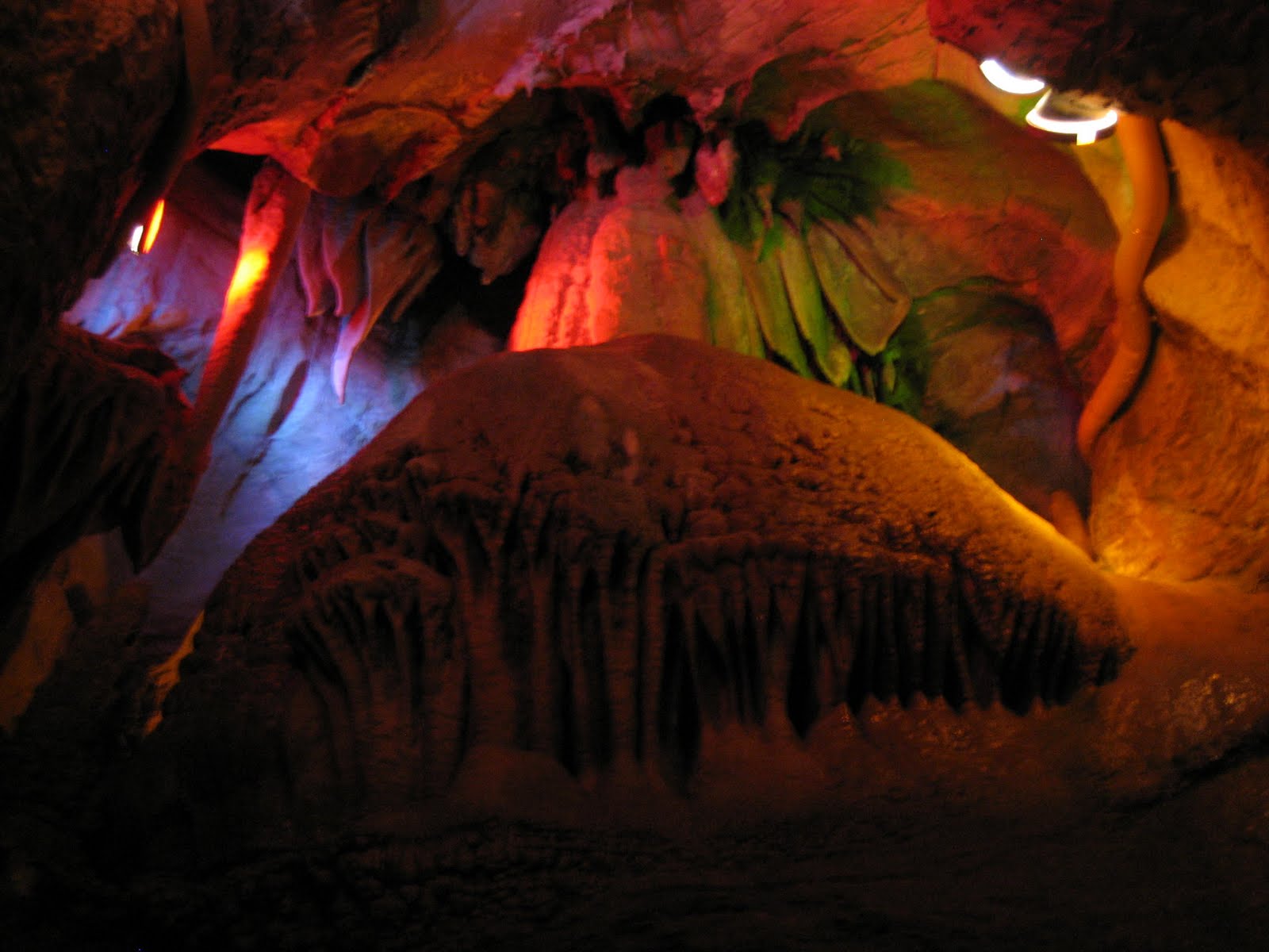 Summer Fun Kid Activities In & Around Northern VA: Skyline Caverns
