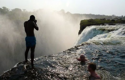 01_waterfall.jpg
