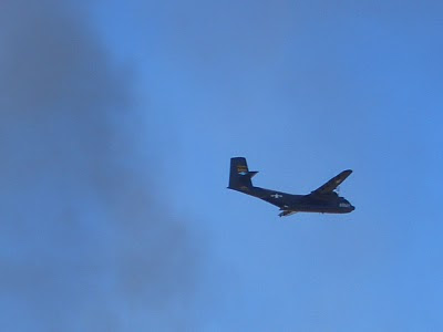 Lackland AFB Air Fest: C-7 Caribou - Flyby in Smoke