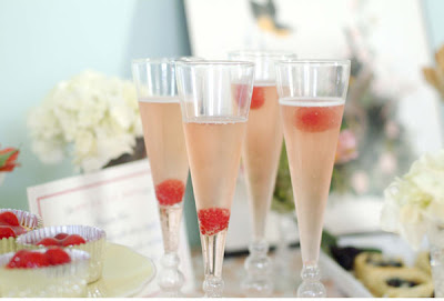Vintage Bridal Shower Ideas on Kinser Event Company   Real Party  Retro Bridal Shower