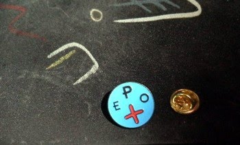 PINS DE LA REVISTA POE +