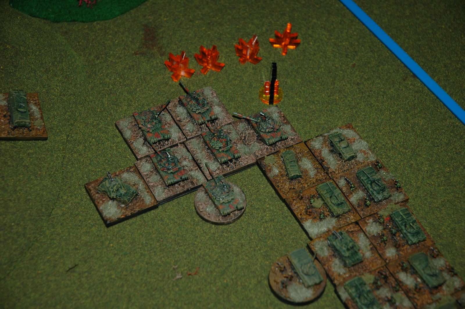 [T-80s+under+fire.JPG]