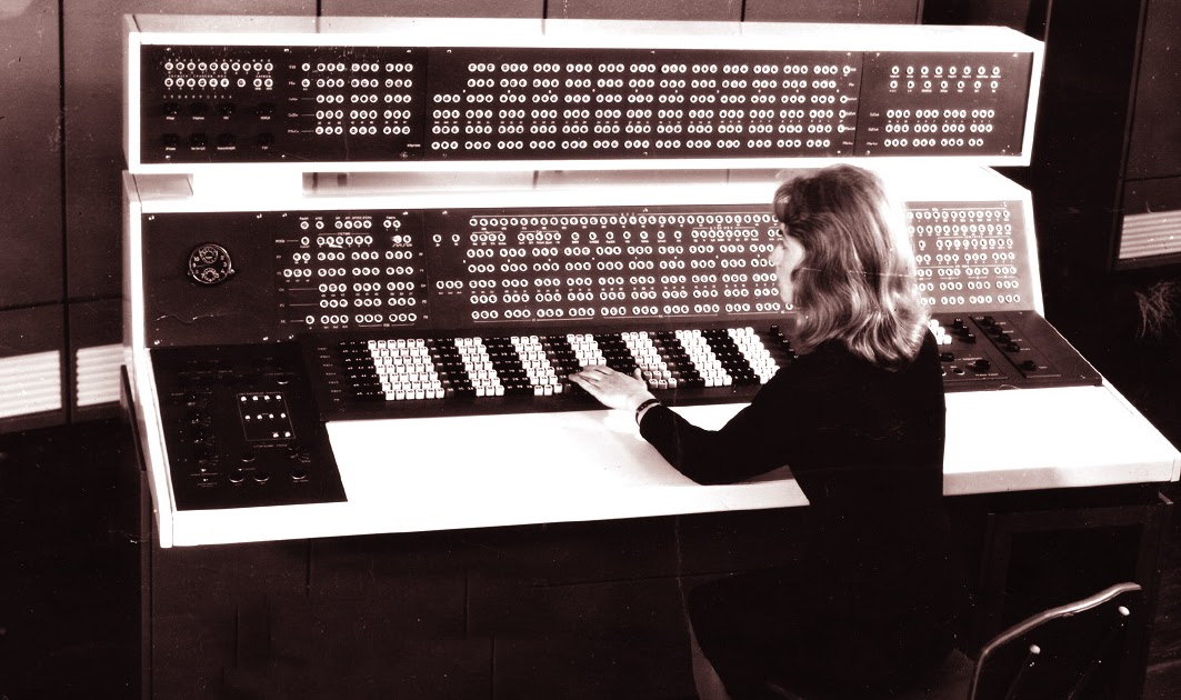 М-220 ЭВМ. М-20 вычислительная машина. Вычислительная машина Лебедева м-20. ЭВМ М-40