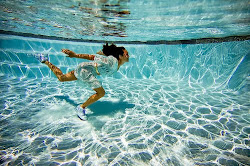 underwater pool stunning refraction through wid rage photographer running works creative divephotoguide