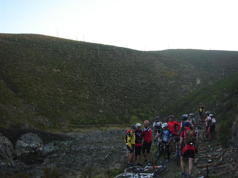 [Rota+dos+5+Empemos+116+(Medium).jpg]