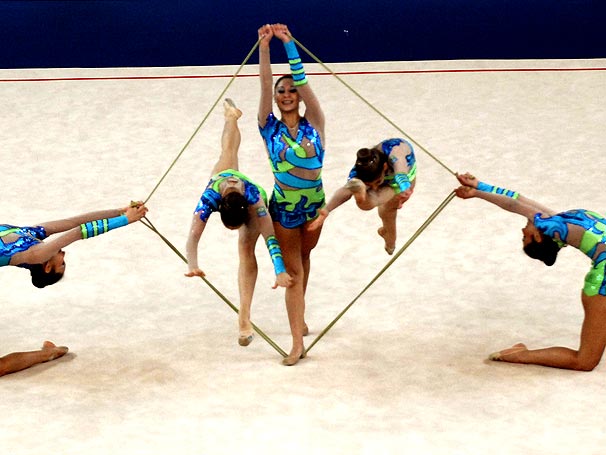 Ginástica Artística Feminina Salto Sobre A Mesa : Qual a Diferença