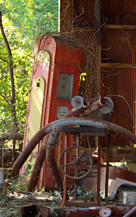 Old Gas Pump, Mississippi Delta