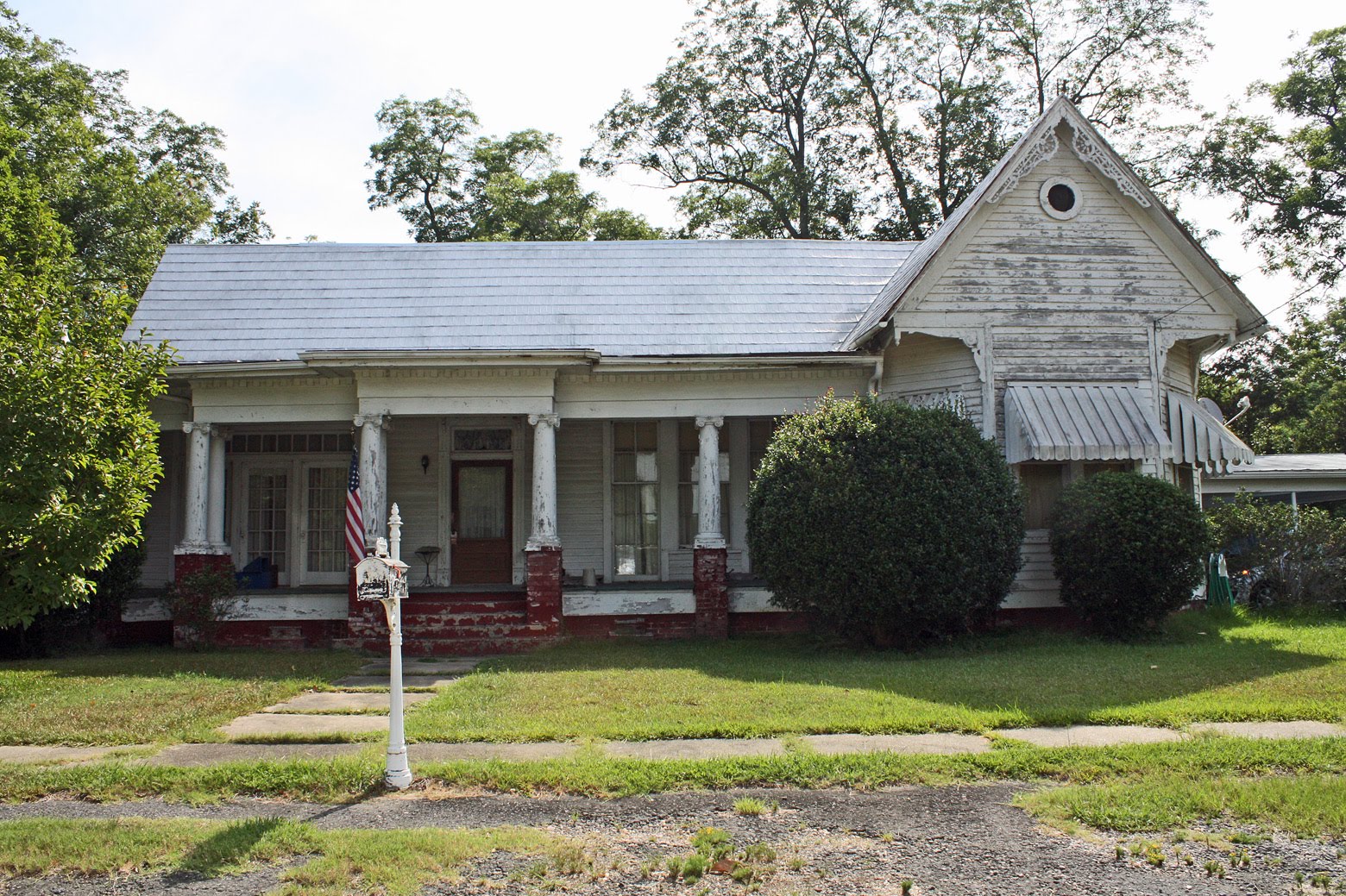 Southern Lagniappe The Houses of Edwards, Mississippi
