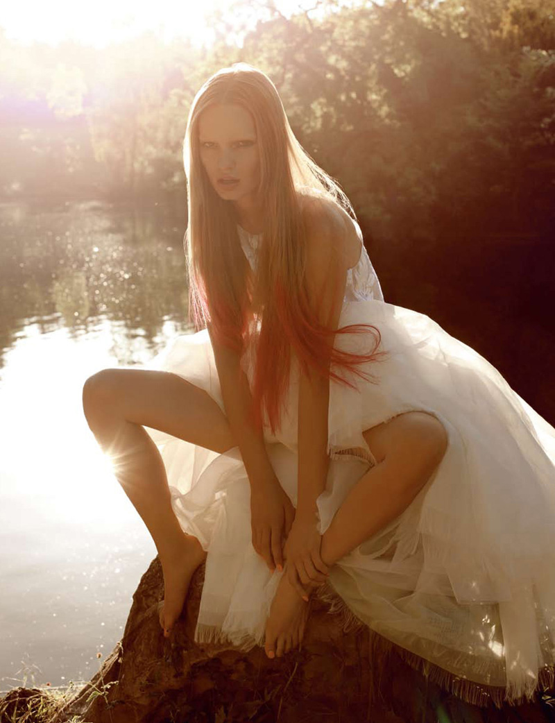 [harper's+bazaar+romania+2.jpg]