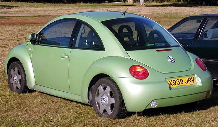Public Domain Photos and Images: VW Beetle 2000