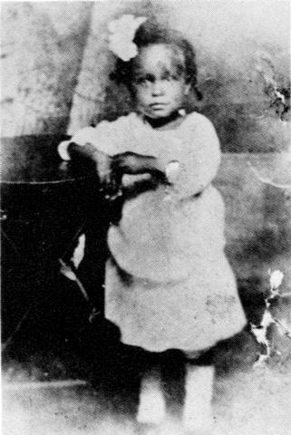 [Billie_Holiday_1917.jpg]