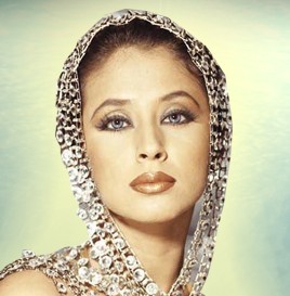 [URMILA%20MATONDKAR.jpg]