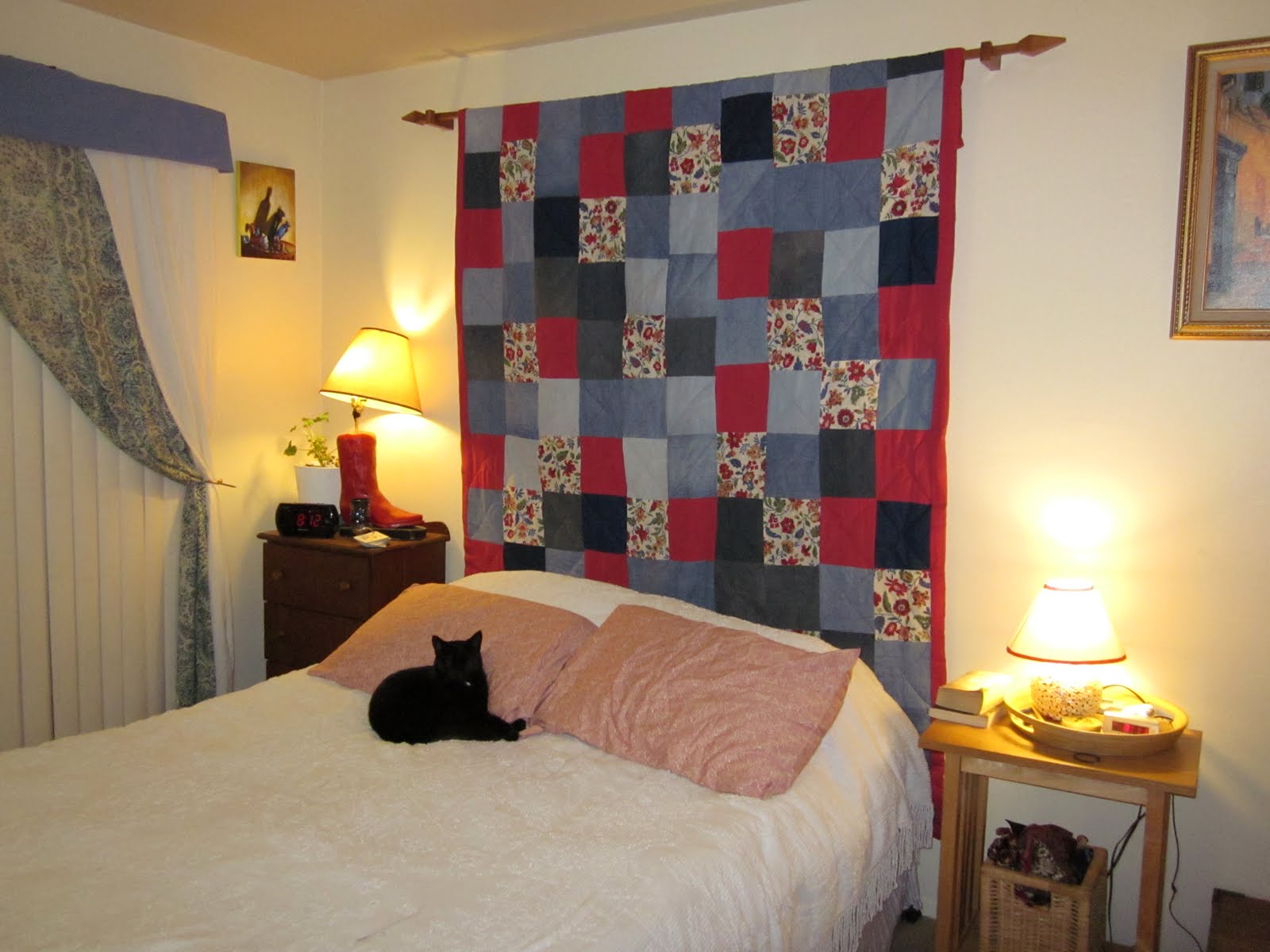 Seaddle Bags: Quilted "Headboard"