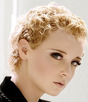 Scene Hairstyles Women: Curly Crop Straight Hairstyles