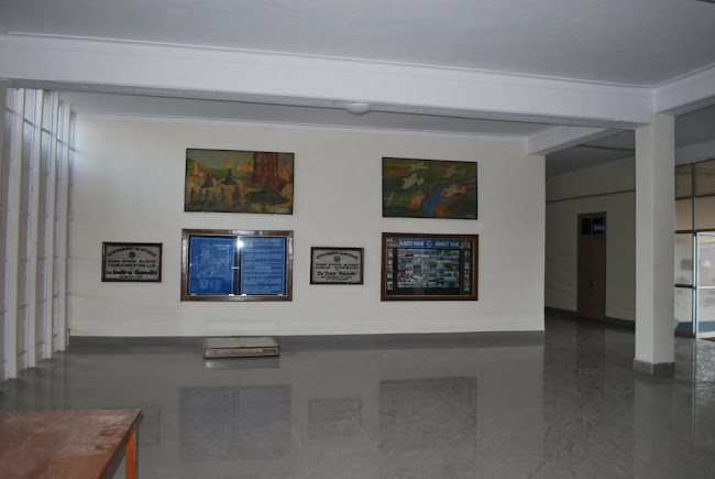 Entrance Hall 2