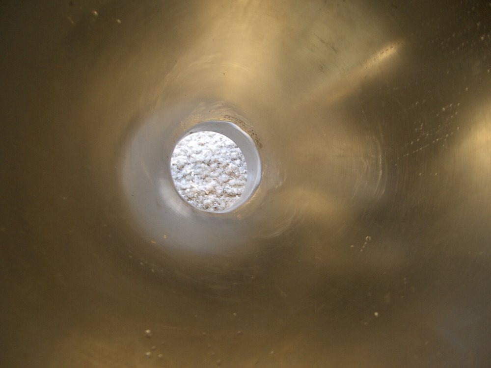 [smoothed+outlet+hole.jpg]