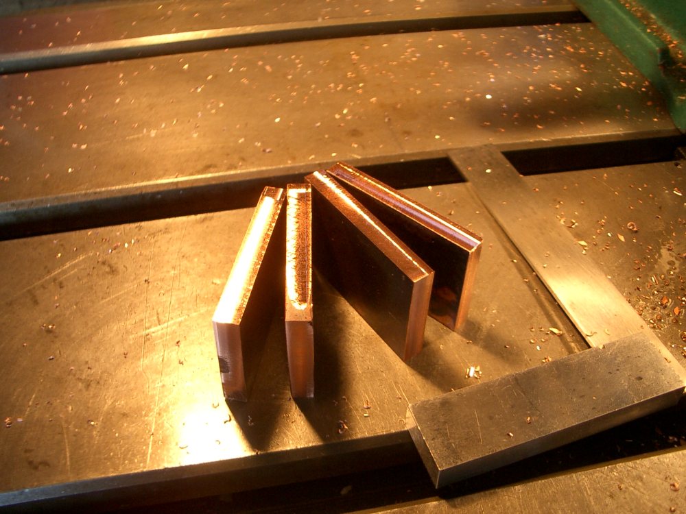 [copper+heat+pucks.jpg]