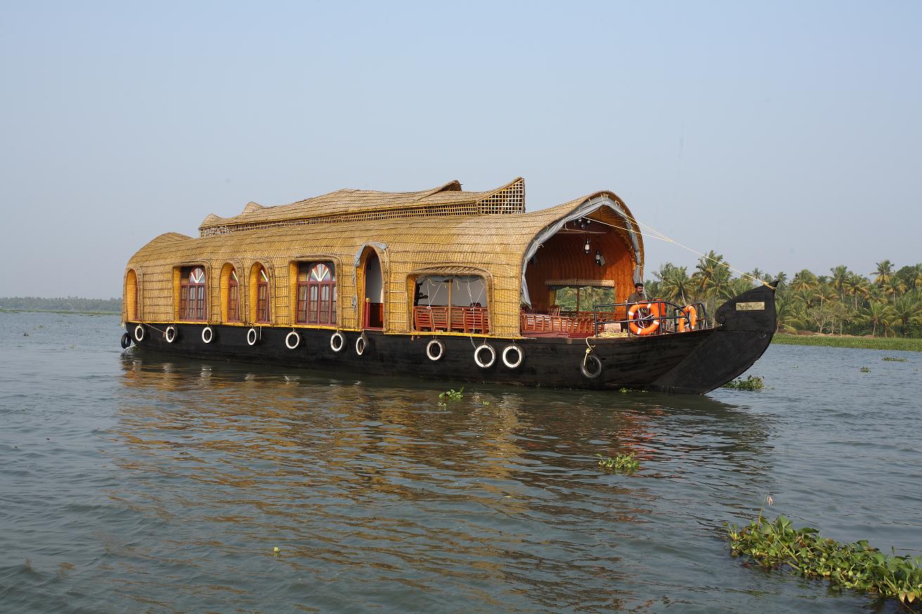 Honeymoon at Kerala Houseboats