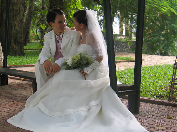 Anh chỉ mang đến cho em toàn là đau khổ