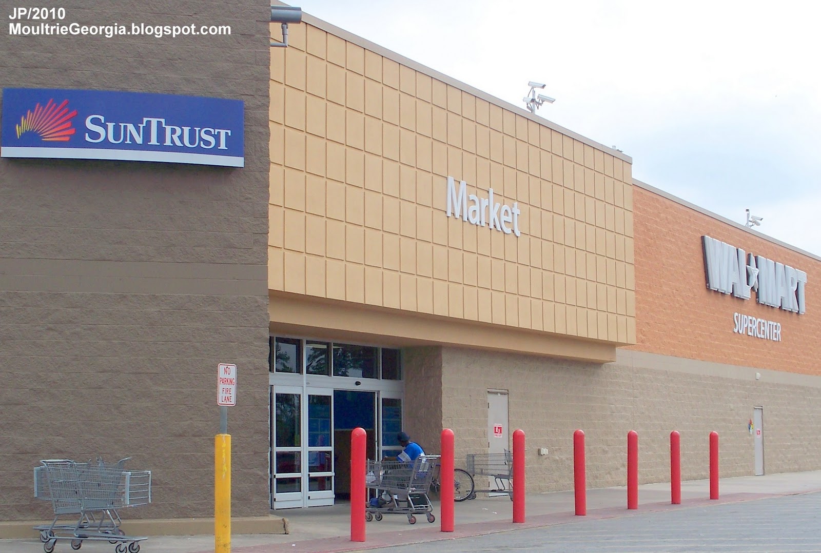 MOULTRIE Colquitt Attorney Restaurant Dr. Hospital Bank Church