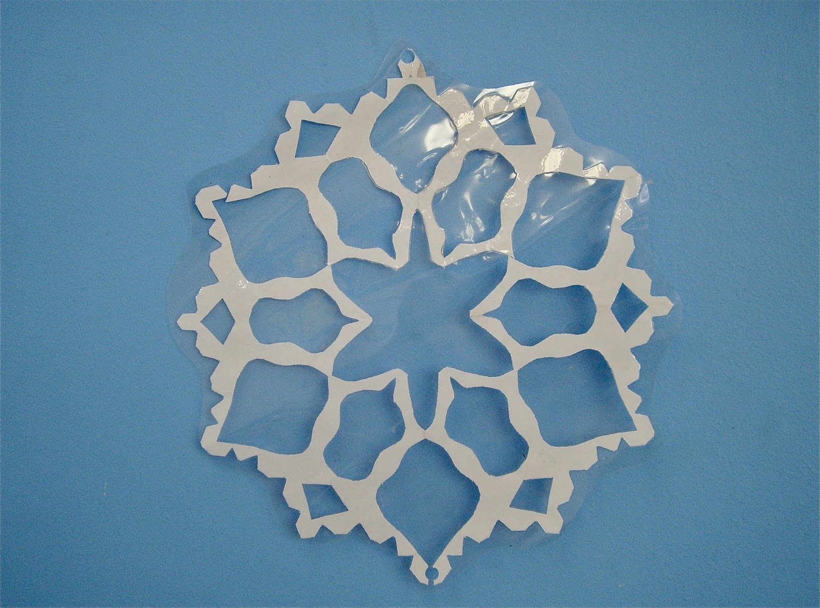 Use Your Coloured Pencils: Snowflake Mobiles