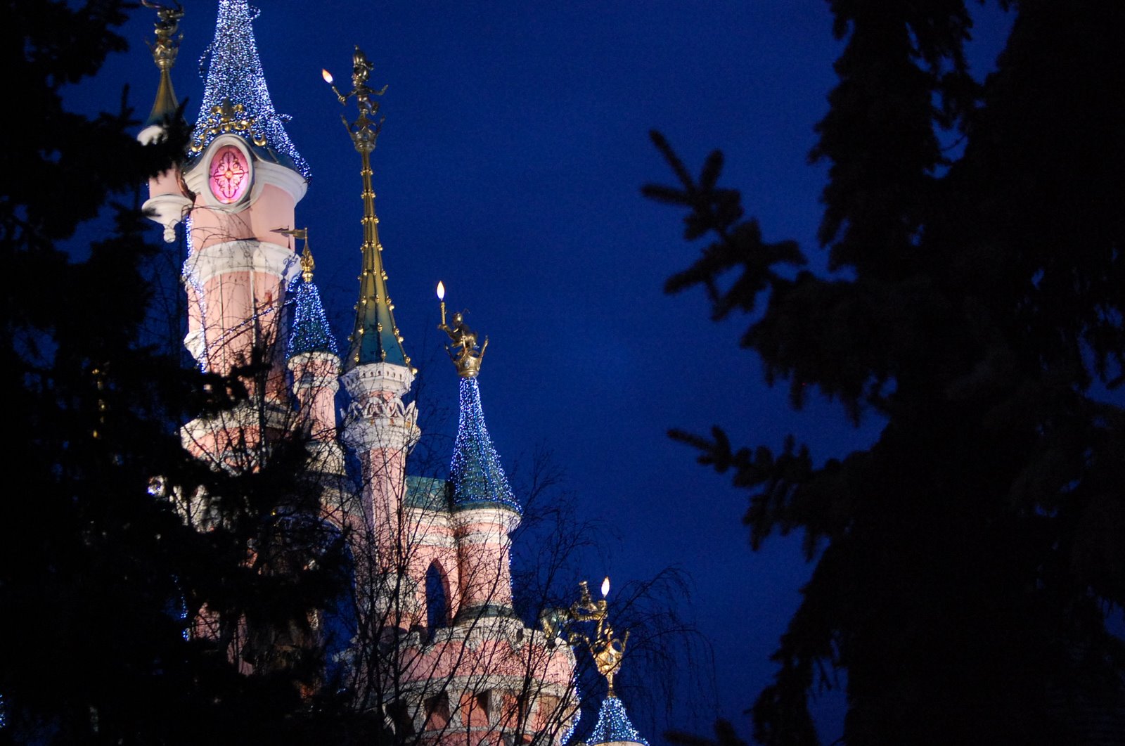 [3345466846_c22c47b46e_o.jpg]