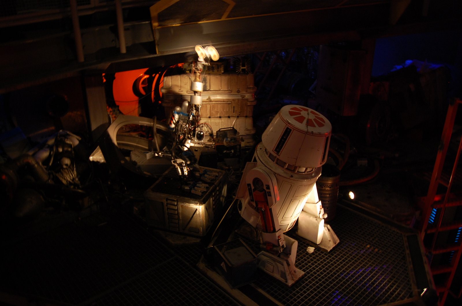 [3344619789_4d6eb8bafa_o.jpg]