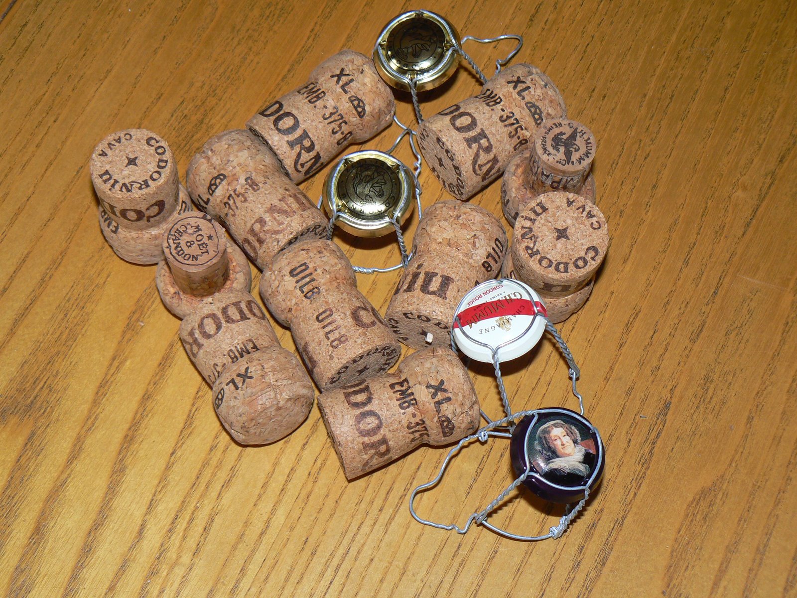 [corks+and+birthday+Ted+004.JPG]