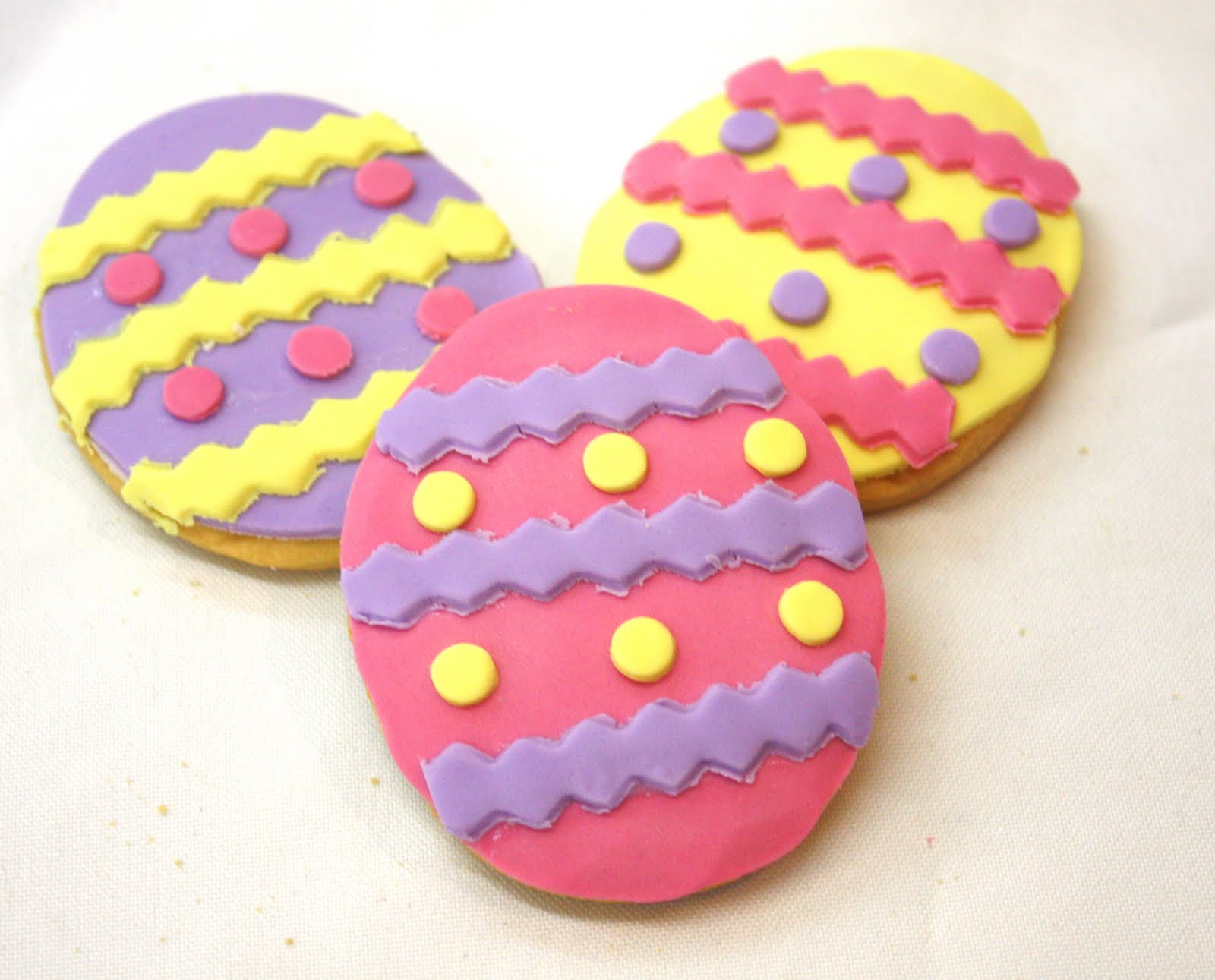 [Easter+Egg+Cookies.jpg]