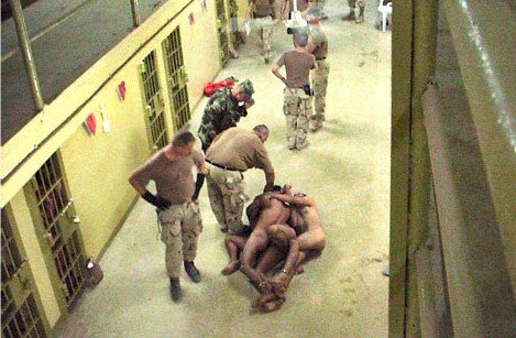 [Abu_Ghraib_prison19[1].jpg]