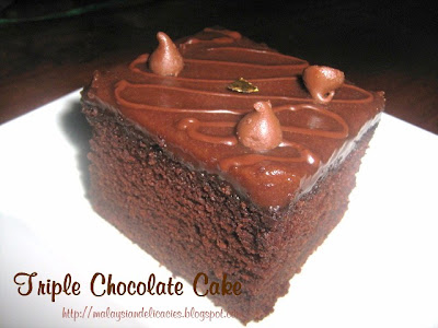 chocolate cake decorations. This Triple Chocolate Cake