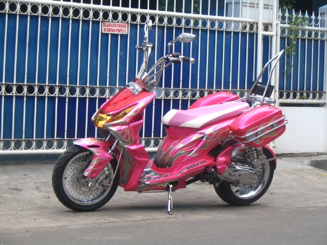 Popular Modifikasi Motor  Pink Touring  Honda Beat  Retro 