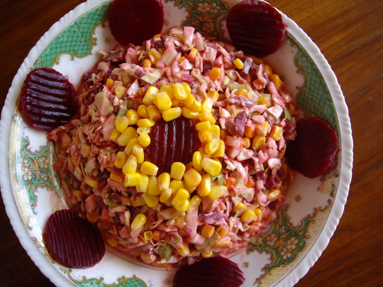 entre-barrancos-cocina-ensalada-de-millo-y-remolacha