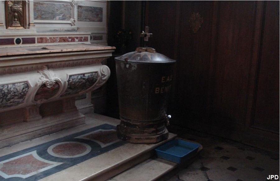 Parisbiseart Lessiveuse à eau bénite Saint Sulpice