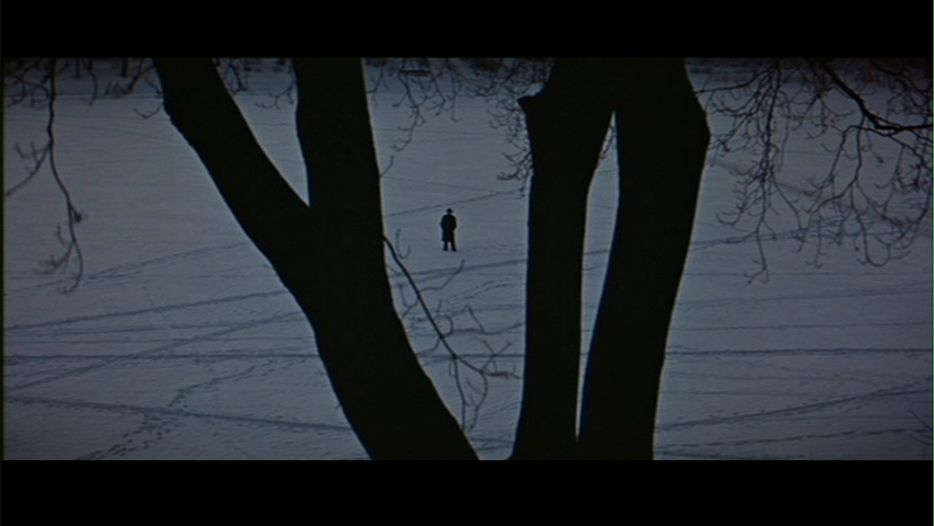 [Billion_Dollar_Brain_solitary_ice2.png]