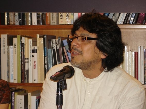 [Iwasaki+Gira.jpg]