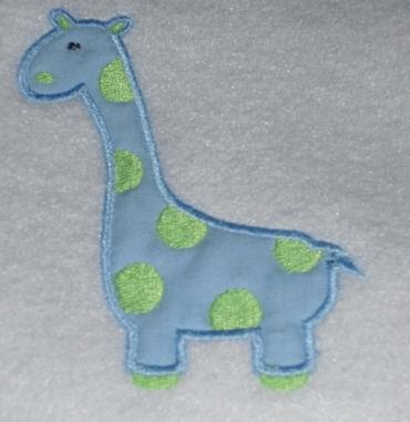 [app+animal+um+polka+dot+giraffe+blue.jpg]