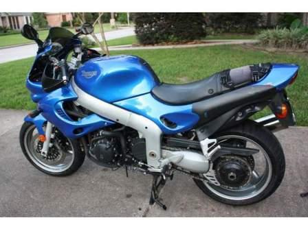 triumph sprint 955 rs