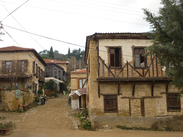 Adsum... Buradayım...: Teklif